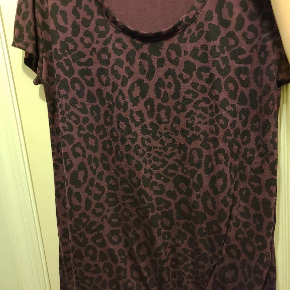 Xersion animal print purple and black top